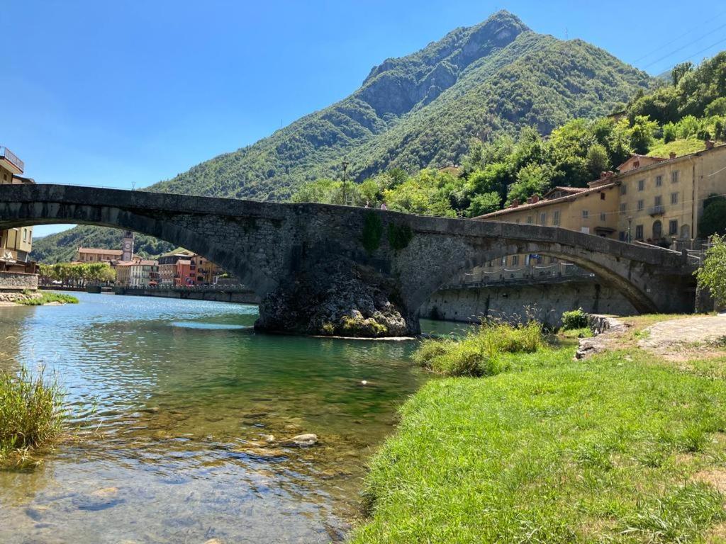 Villa Al Ponte Vecchio San Pellegrino Terme Exterior foto
